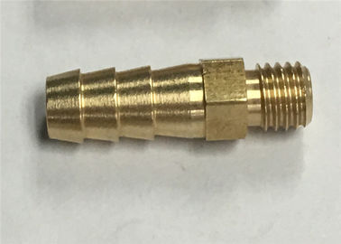 表面処理のないH59真鍮M7X1.0mmのコネクターCNCの機械化プロセス